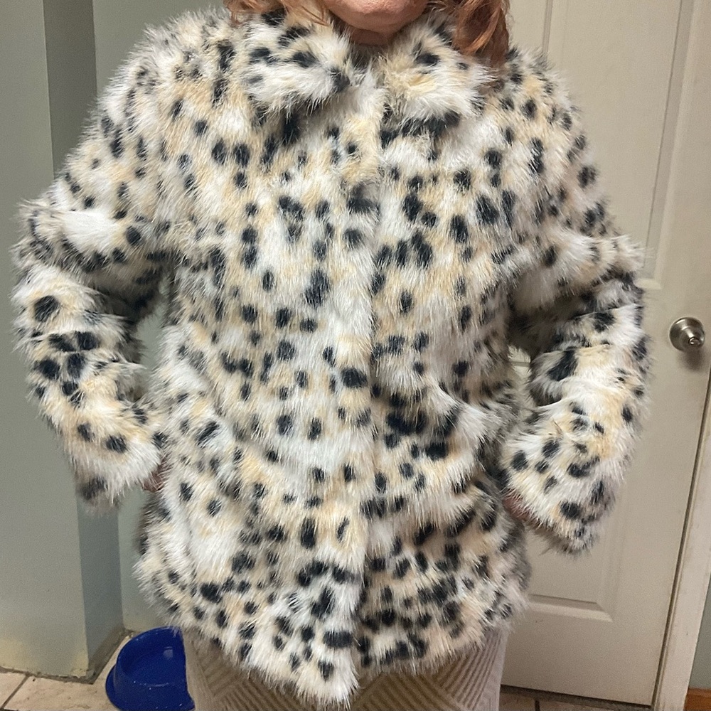 NEW! Faux Lynx Fur Tawny Accents Loose Fit Long Sleeves Women’s Fashion Jacket L